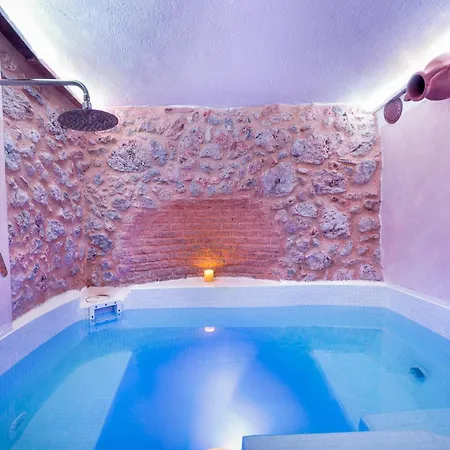 Holiday home Tower House With Emotional Shower *